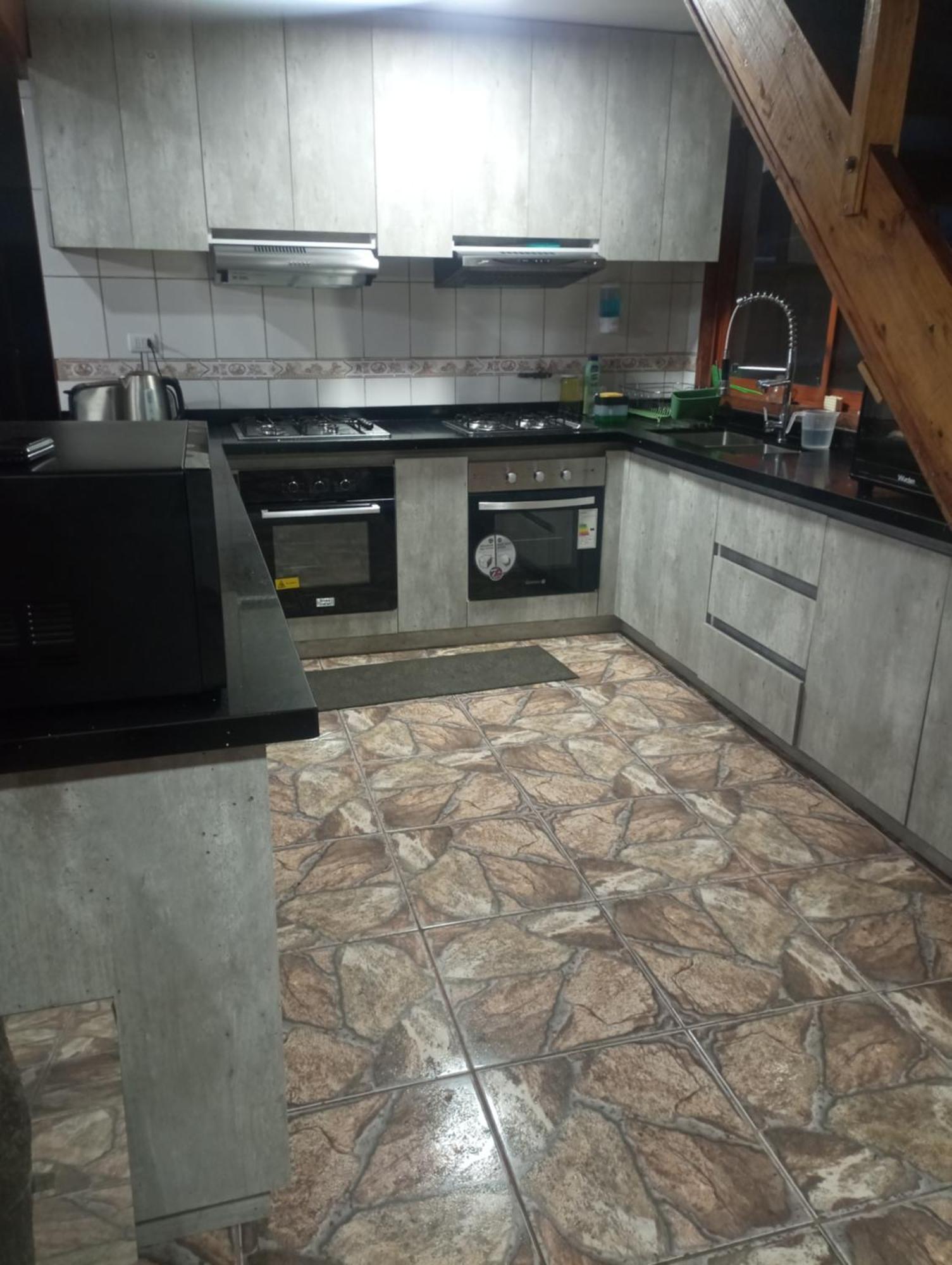 Hostal Maitahue Pucón Esterno foto